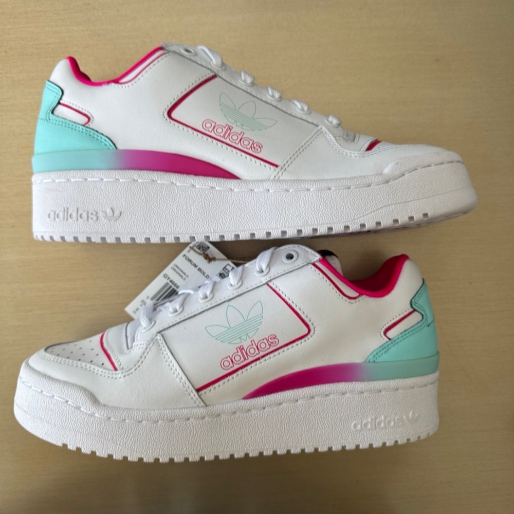 Adidas White and Pink Sneakers - Picture 2 of 7